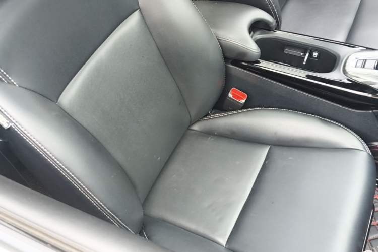 Used Honda XR-V 2021 220TURBO CVT Comfort Version Right Front Seat