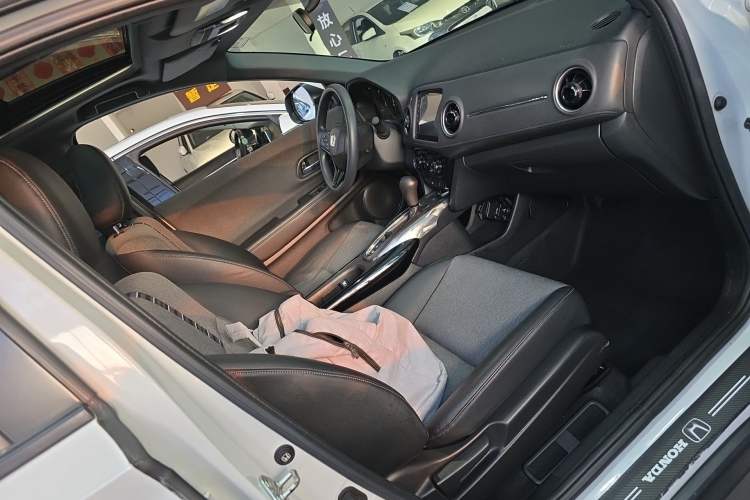 Used Honda XR-V 2021 1.5L CVT Comfort Version Right Front Seat