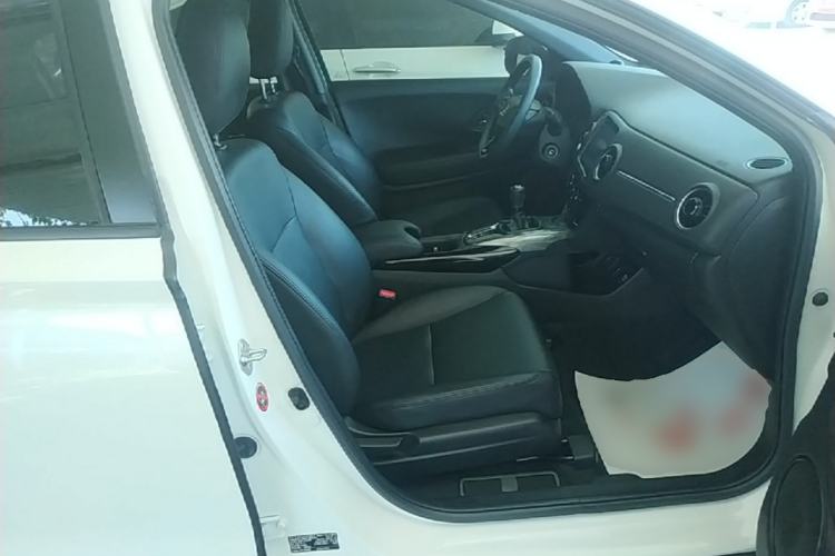 Used Honda XR-V 2021 1.5L Manual Classic Edition Right Front Seat