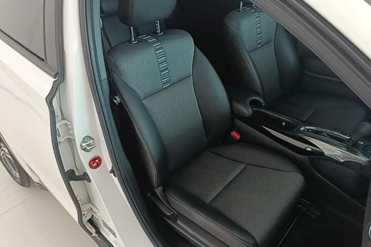 Used Honda XR-V 2021 1.5L CVT Comfort Version Right Front Seat