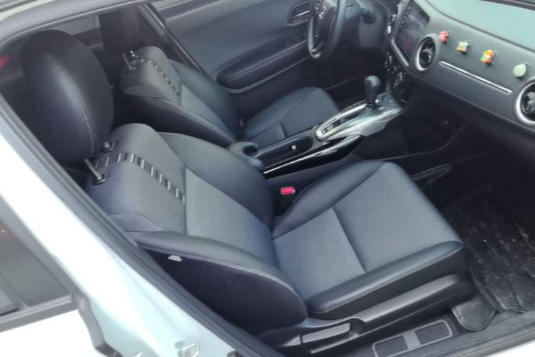 Used Honda XR-V 2021 1.5L CVT Comfort Version Right Front Seat