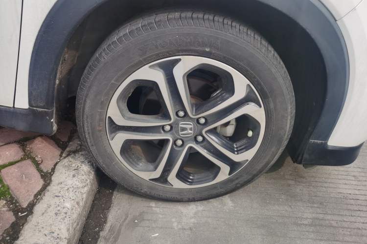 Used Honda XR-V 2021 1.5L CVT Comfort Version Right Front Wheel Hub