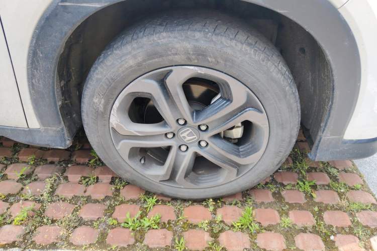 Used Honda XR-V 2021 220TURBO CVT Comfort Version Right Front Wheel Hub