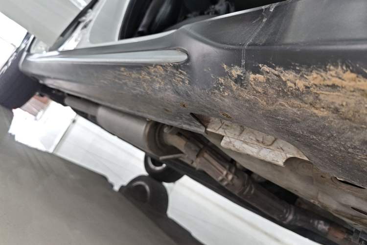 Used Honda XR-V 2021 220TURBO CVT Comfort Version Right Side Sill