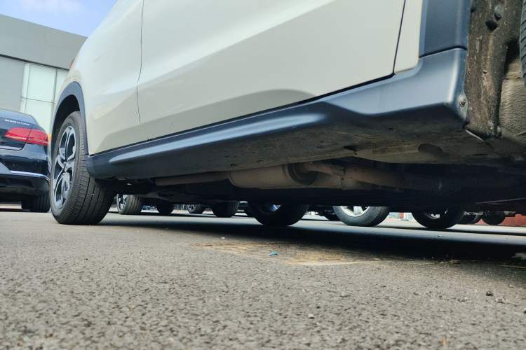 Used Honda XR-V 2021 1.5L CVT Comfort Version Right Side Sill