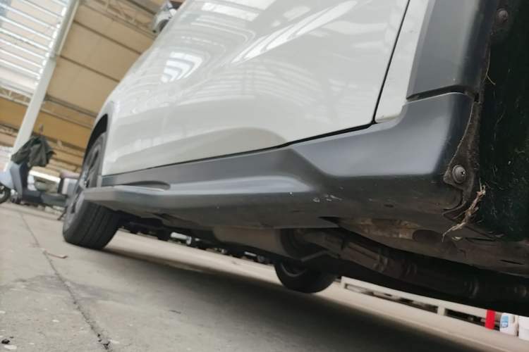 Used Honda XR-V 2021 220TURBO CVT Luxury Edition Right Side Sill