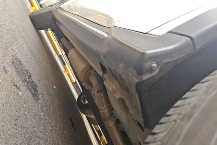 Used Honda XR-V 2021 220TURBO CVT Comfort Version Right Side Sill