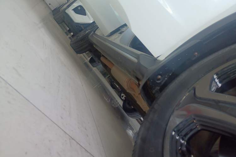Used Honda XR-V 2021 220TURBO CVT Luxury Edition Right Side Sill