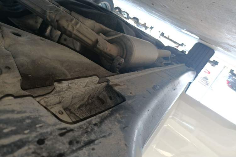 Used Honda XR-V 2021 220TURBO CVT Comfort Version Right Side Sill