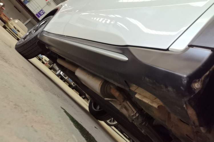 Used Honda XR-V 2021 220TURBO CVT Comfort Version Right Side Sill