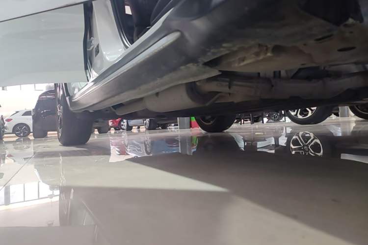 Used Honda XR-V 2021 220TURBO CVT Comfort Version Right Side Sill