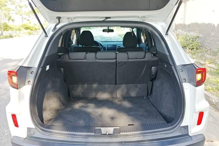 Used Honda XR-V 2021 1.5L CVT Classic Edition Trunk