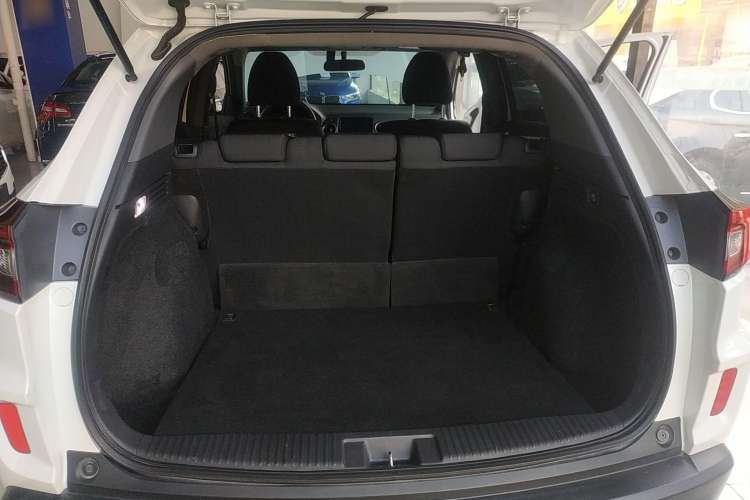 Used Honda XR-V 2021 1.5L CVT Classic Edition Trunk