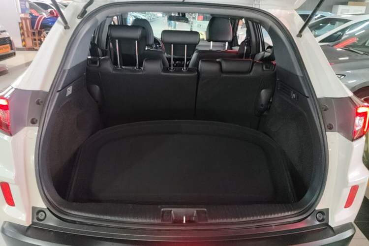 Used Honda XR-V 2021 1.5L CVT Comfort Version Trunk
