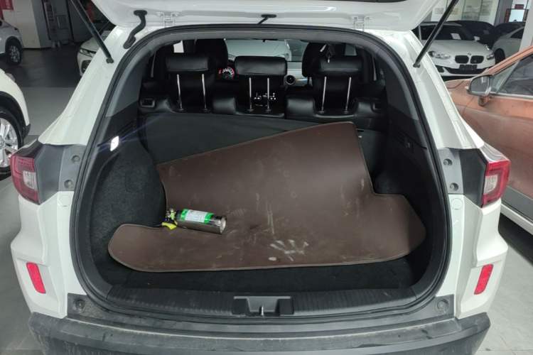 Used Honda XR-V 2021 220TURBO CVT Comfort Version Trunk