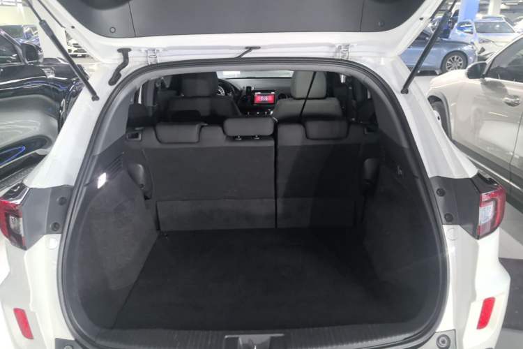 Used Honda XR-V 2021 220TURBO CVT Comfort Version Trunk