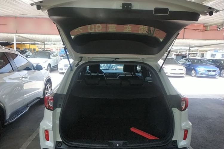 Used Honda XR-V 2021 1.5L Manual Classic Edition Trunk
