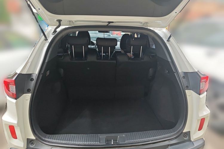 Used Honda XR-V 2021 1.5L CVT Classic Edition Trunk