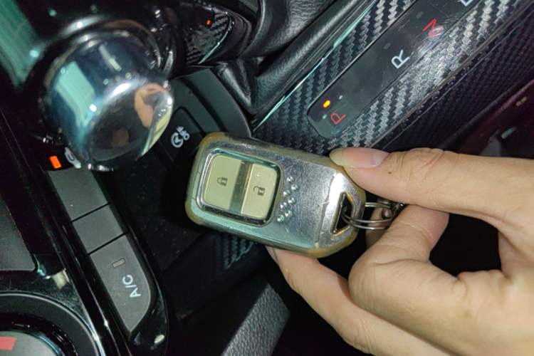 Used Honda XR-V 2021 1.5L CVT Luxury Edition Vehicle Key