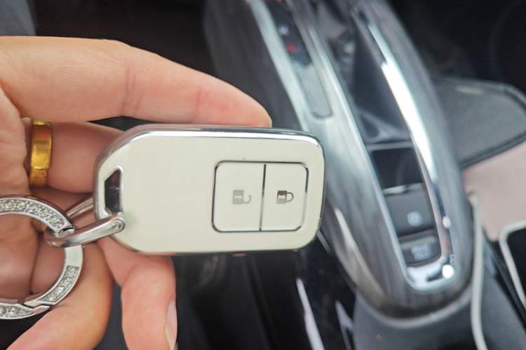 Used Honda XR-V 2021 220TURBO CVT Luxury Edition Vehicle Key