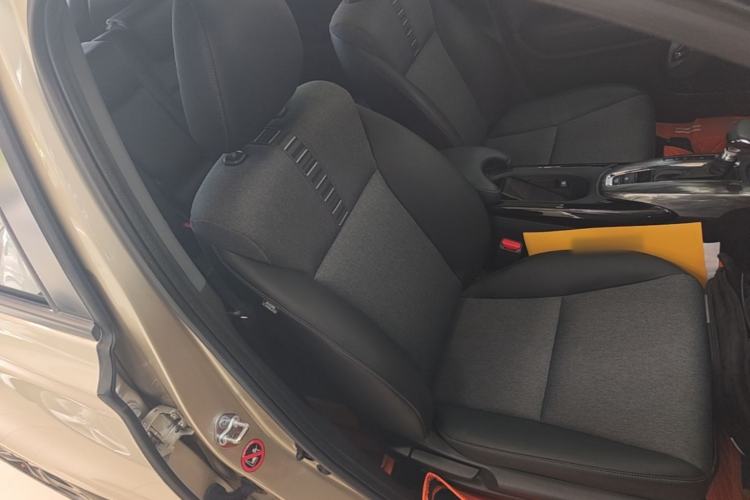 Used Honda XR-V 2021 220TURBO CVT Luxury Edition Right Front Seat