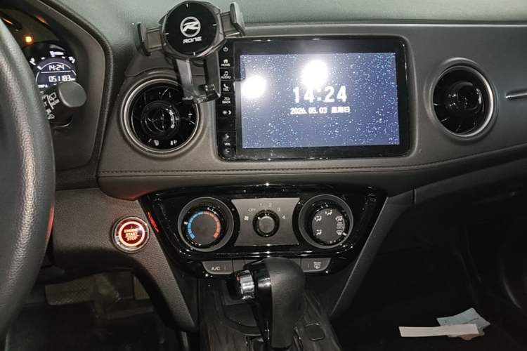 Used Honda XR-V 2022 1.5L CVT Obsidian Edition Audio And AC Panel