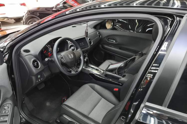 Used Honda XR-V 2022 1.5L CVT Obsidian Edition Driver Seat