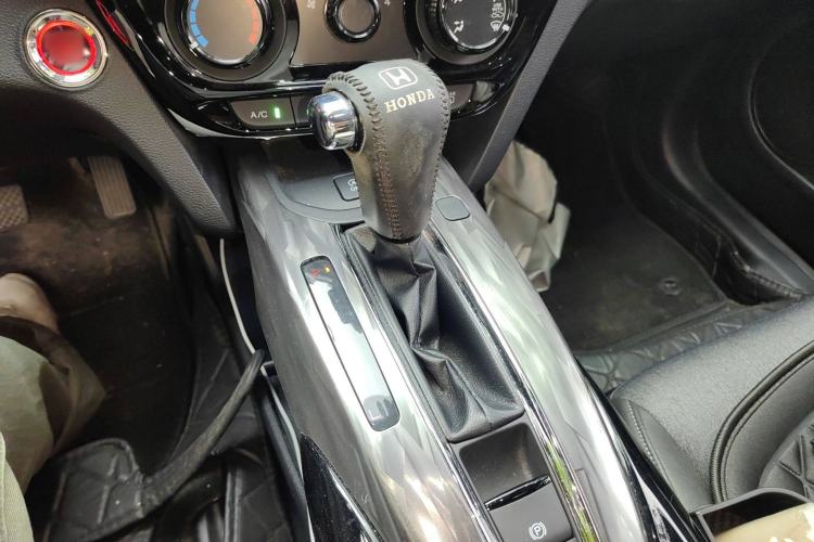 Used Honda XR-V 2022 1.5L CVT Obsidian Edition Gear Lever