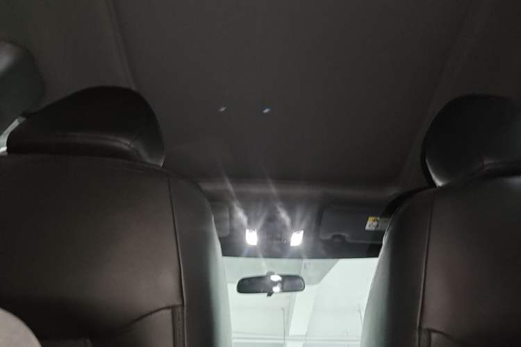 Used Honda XR-V 2022 1.5L CVT Obsidian Edition Headliner