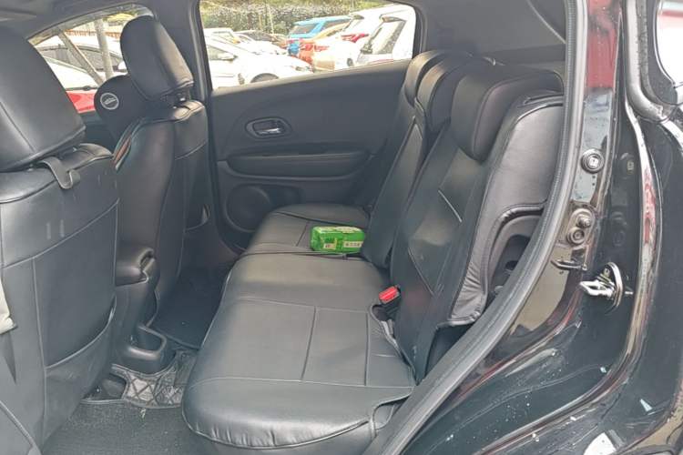 Used Honda XR-V 2022 220TURBO CVT Obsidian Edition Left Rear Seat