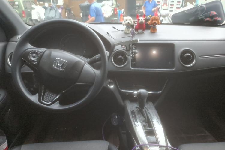 Used Honda XR-V 2022 220TURBO CVT Obsidian Edition Center Console