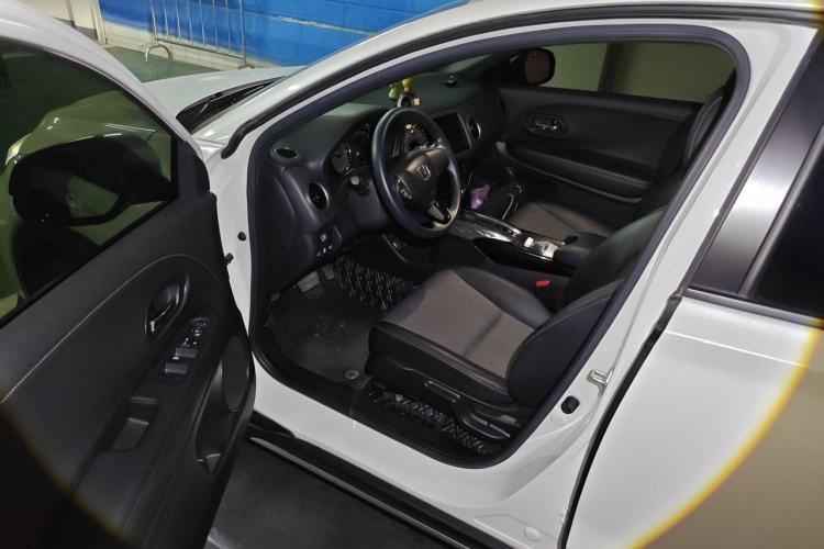 Used Honda XR-V 2022 220TURBO CVT Obsidian Edition Driver Seat