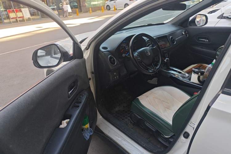 Used Honda XR-V 2022 1.5L CVT Obsidian Edition Driver Seat