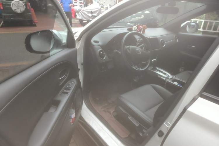 Used Honda XR-V 2022 220TURBO CVT Obsidian Edition Driver Seat