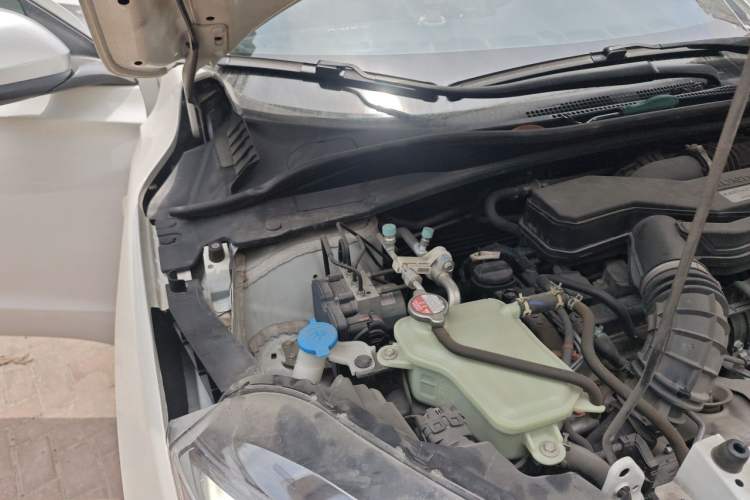 Used Honda XR-V 2022 220TURBO CVT Obsidian Edition Engine Bay Right