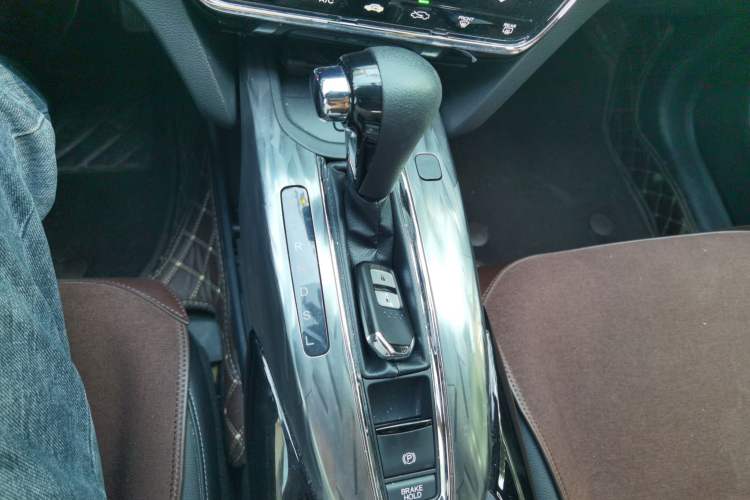 Used Honda XR-V 2022 220TURBO CVT Obsidian Edition Gear Lever