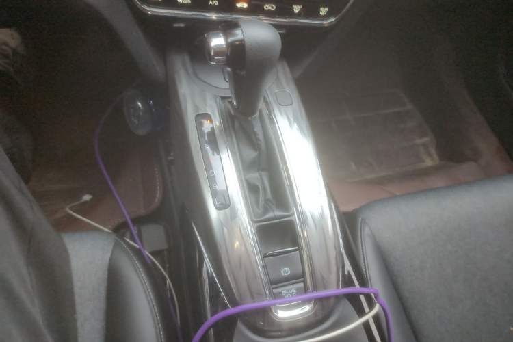Used Honda XR-V 2022 220TURBO CVT Obsidian Edition Gear Lever