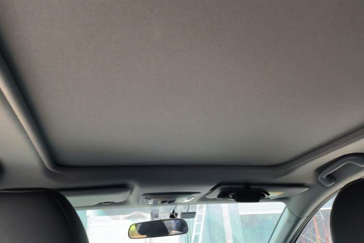 Used Honda XR-V 2022 220TURBO CVT Obsidian Edition Headliner