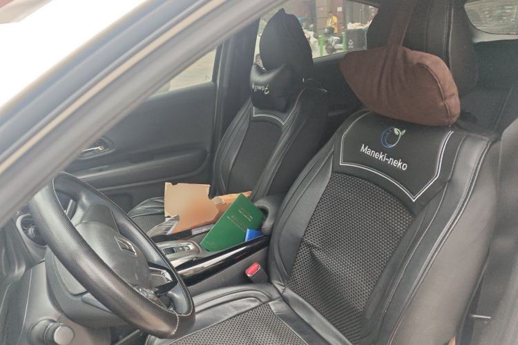 Used Honda XR-V 2022 220TURBO CVT Obsidian Edition Left Front Seat