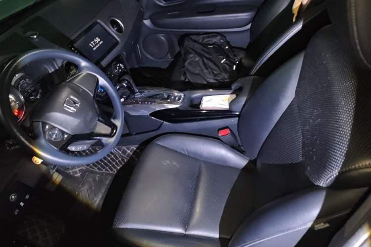 Used Honda XR-V 2022 1.5L CVT Obsidian Edition Left Front Seat