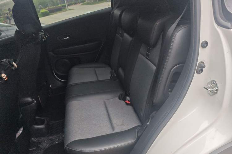 Used Honda XR-V 2022 220TURBO CVT Obsidian Edition Left Rear Seat