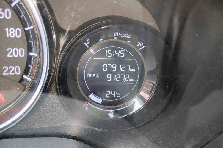 Used Honda XR-V 2022 1.5L CVT Obsidian Edition Odometer Close Up