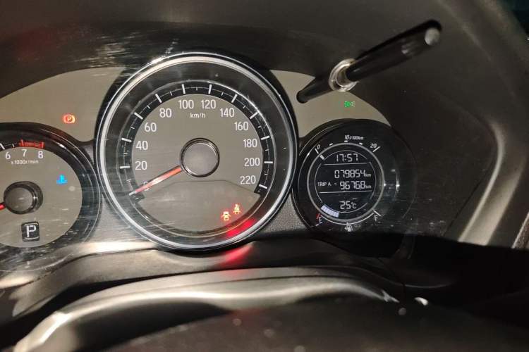 Used Honda XR-V 2022 1.5L CVT Obsidian Edition Odometer Close Up