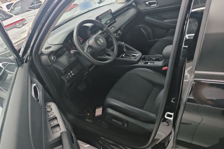 Used Honda XR-V 2023 Facelift 1.5L CVT Trend Edition Driver Seat
