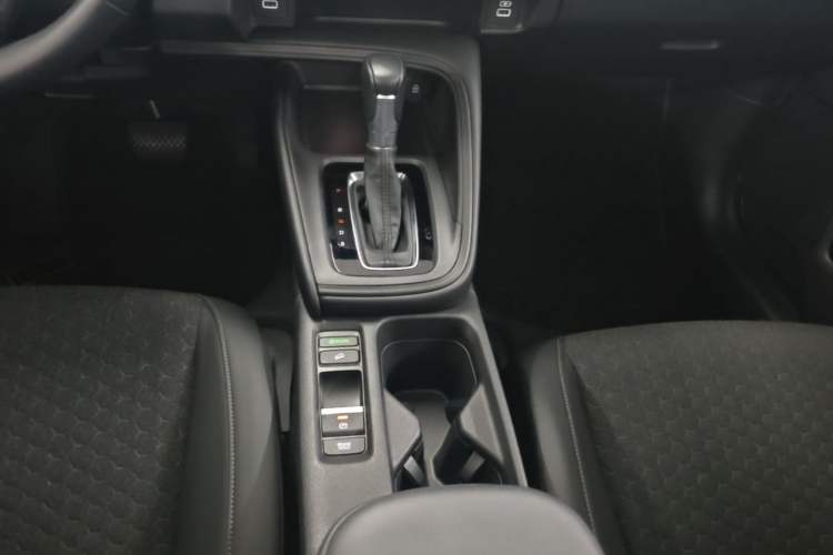 Used Honda XR-V 2023 Facelift 1.5L CVT Trend Edition Gear Lever