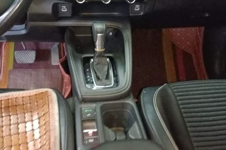 Used Honda XR-V 2023 1.5L CVT Thermal Edition Gear Lever