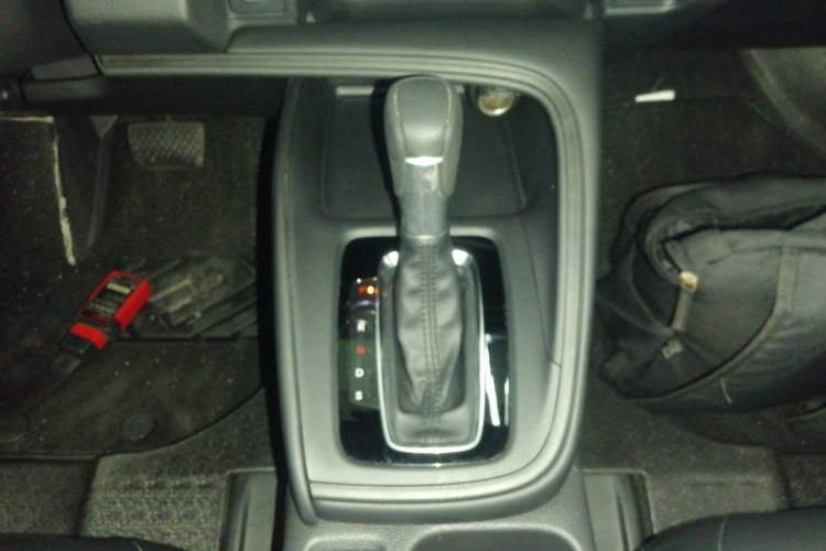 Used Honda XR-V 2023 1.5L CVT Thermal Edition Gear Lever