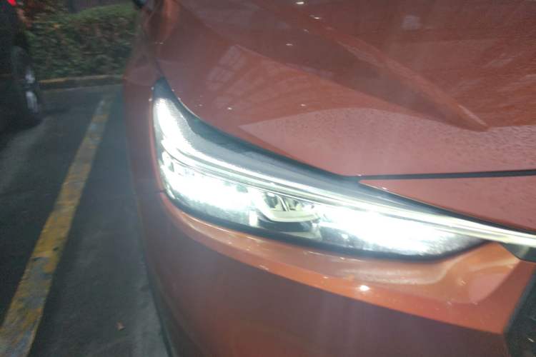 Used Honda XR-V 2023 1.5L CVT Enthusiast Edition Right Front Headlight
