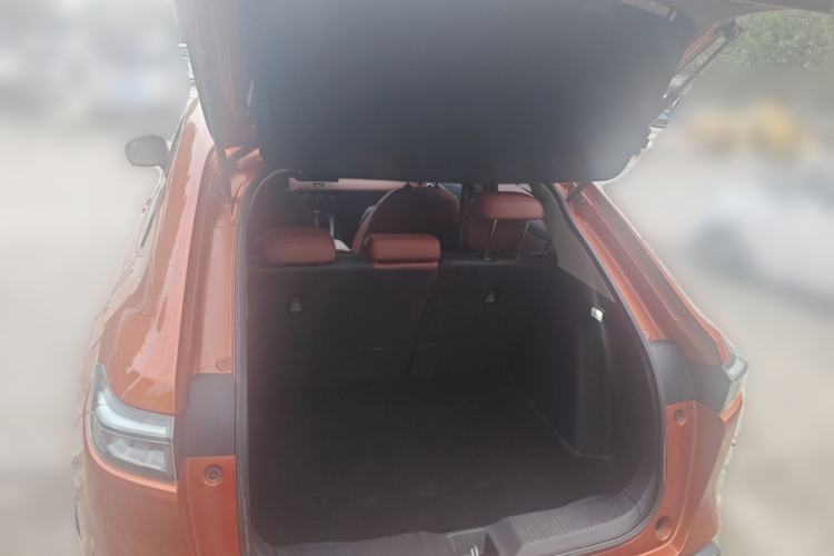Used Honda XR-V 2023 1.5L CVT Enthusiast Edition Trunk