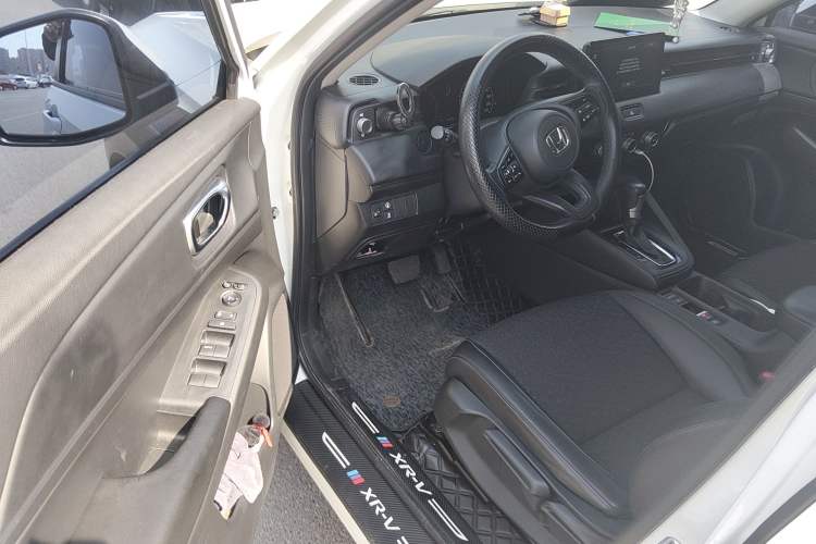 Used Honda XR-V 2023 1.5L CVT Trend Edition Driver Seat